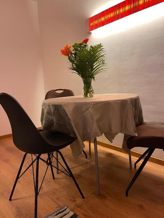Savoya4 Old Center Self Checkin Workspacestudio Apartament