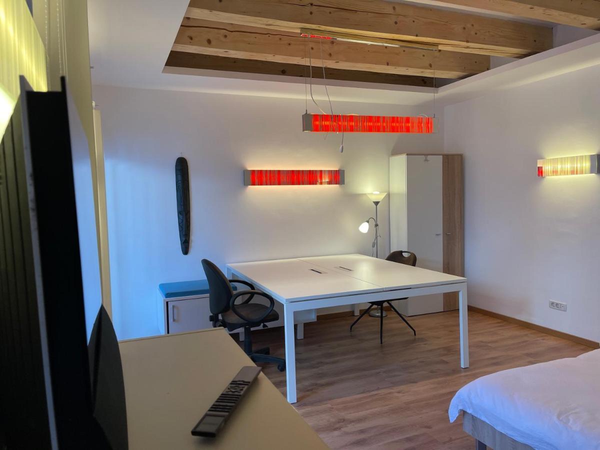 Apartament Savoya4 Old Center Self Checkin Workspacestudio